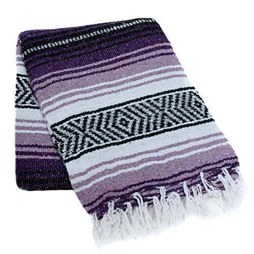Yoga Studio handwoven classic Falsa Mexican blanket